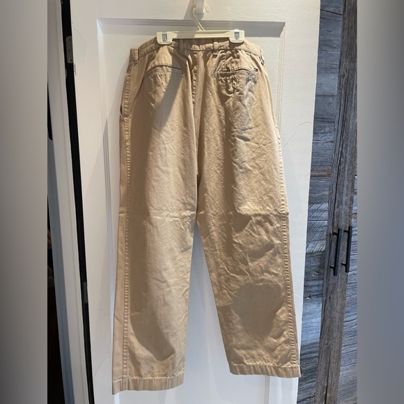 Barely worn khakis - just in time for summer! - Picture 3 of 3